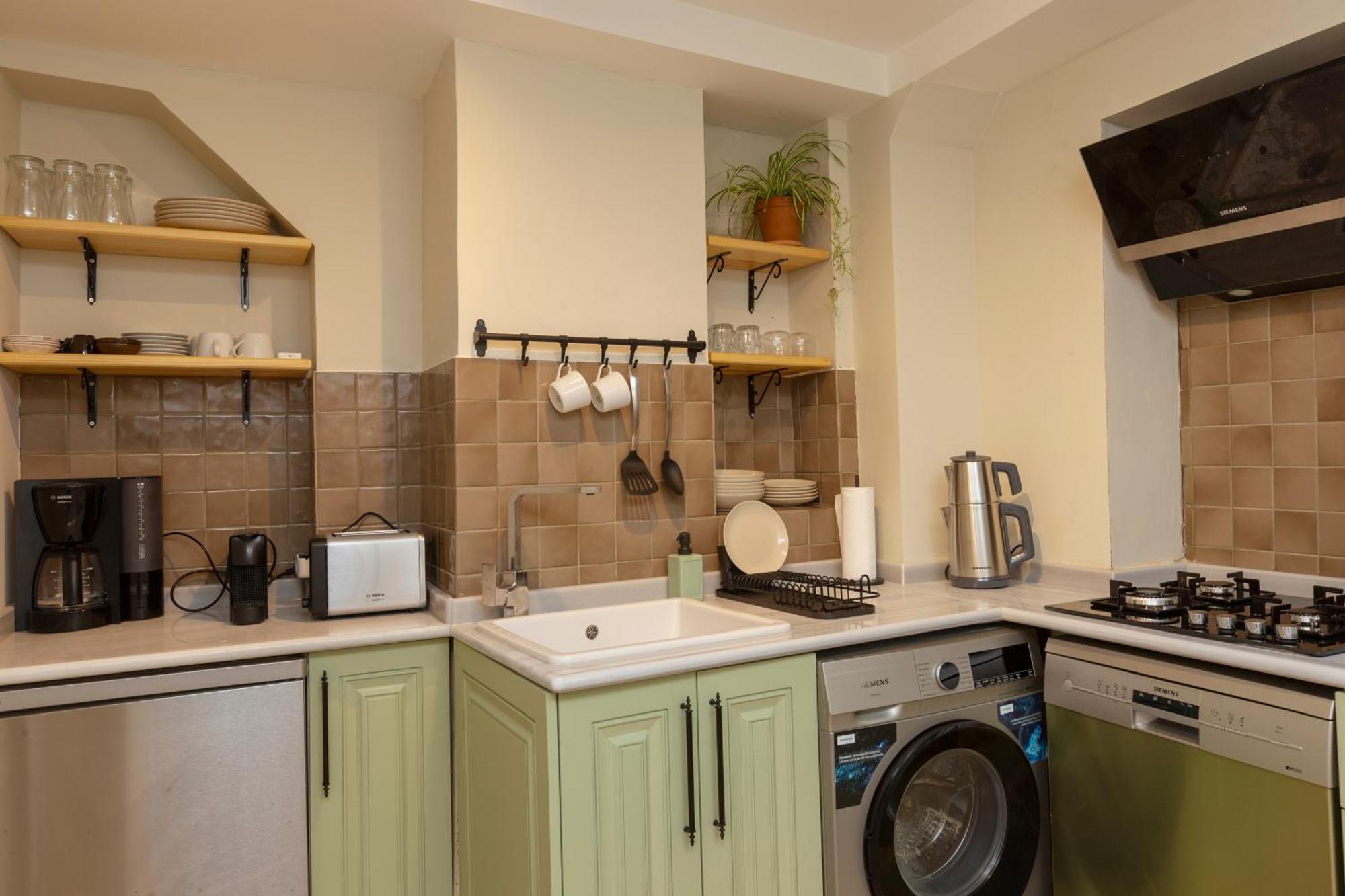 Havyar Apartment Istanboel Buitenkant foto